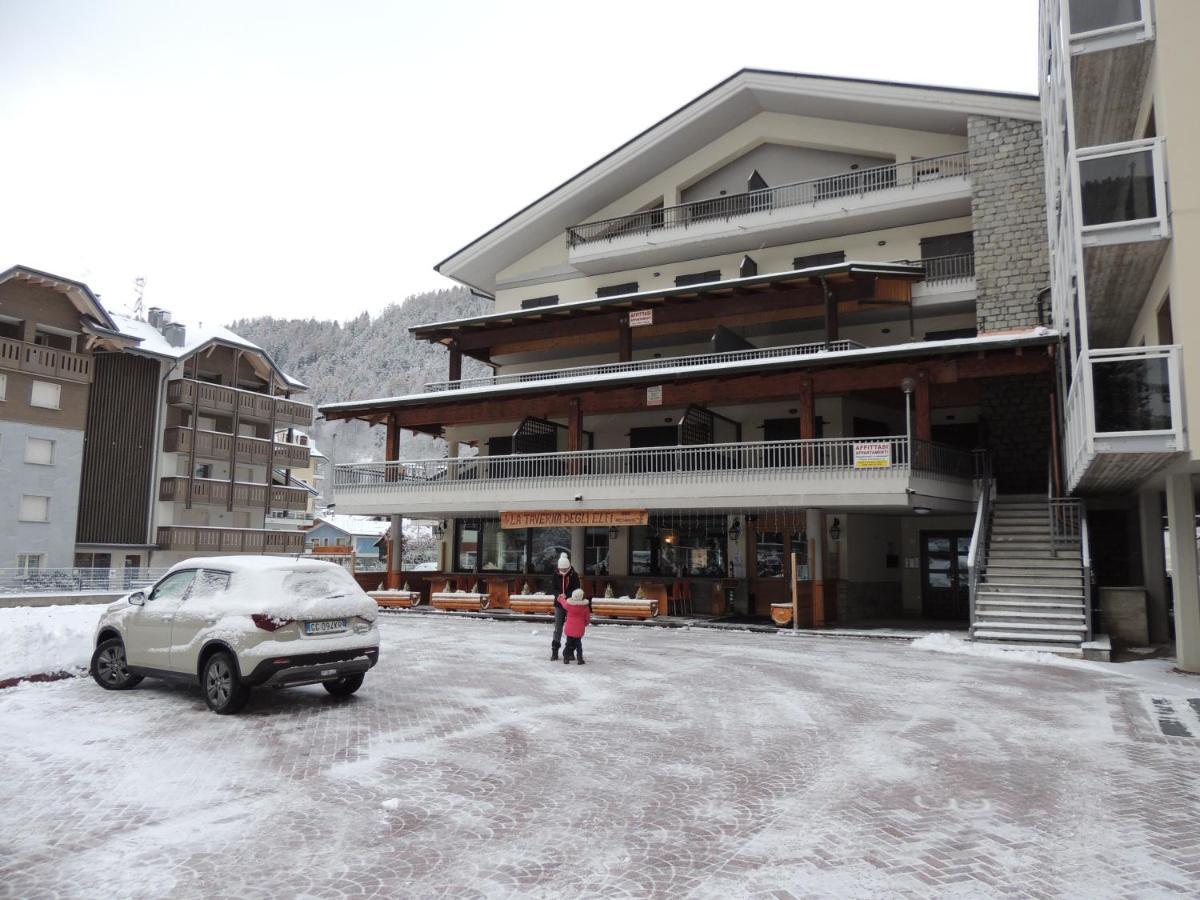 Bertuzzi Luxury Chalet Aprica Exteriör bild